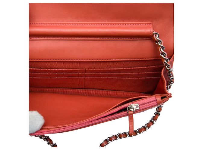 Borsa a tracolla Chanel CC matelassé in vernice rosa Wallet on Chain - vista 4