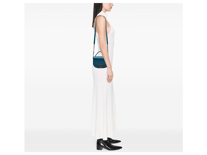 Chanel Small Coco Curve Flap Satchel aus blauem glänzendem Kalbsleder und gestepptem Ziegenleder - Ansicht 6