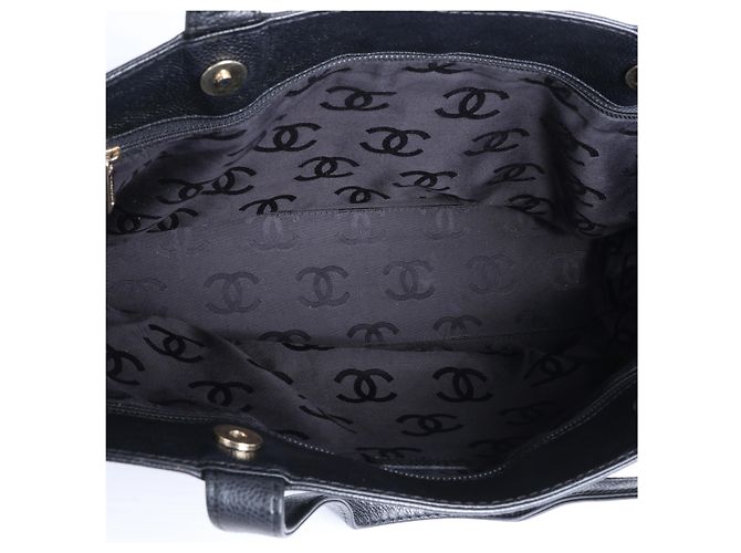 Borsa a tracolla Chanel Coco Mark Line in pelle caviar nera Nero - vista 13