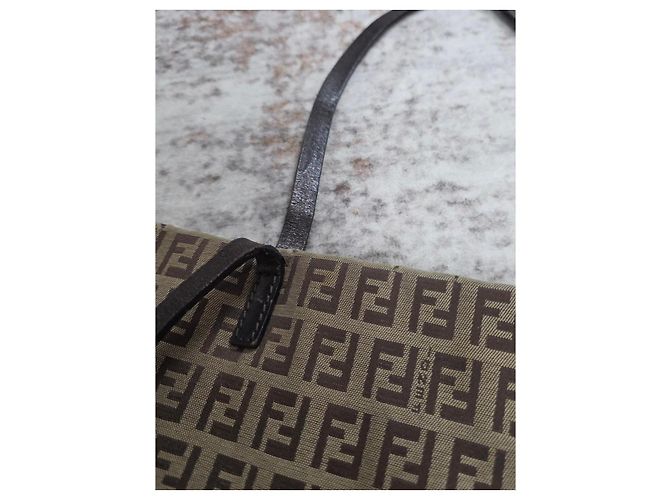 Borsa Fendi Roll Bag in tela monogram marrone - vista 8