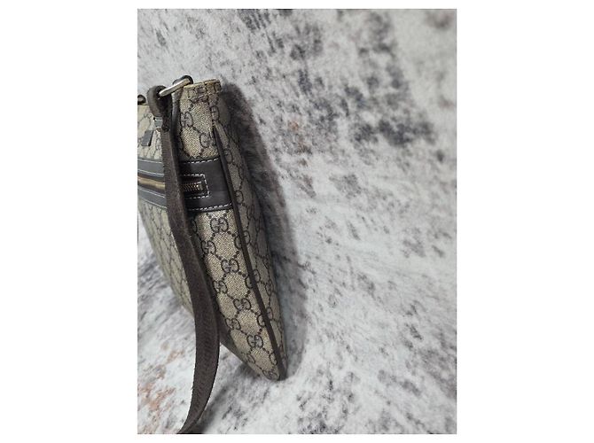 Gucci Sacoche en Toile GG Supreme Beige - vue 7