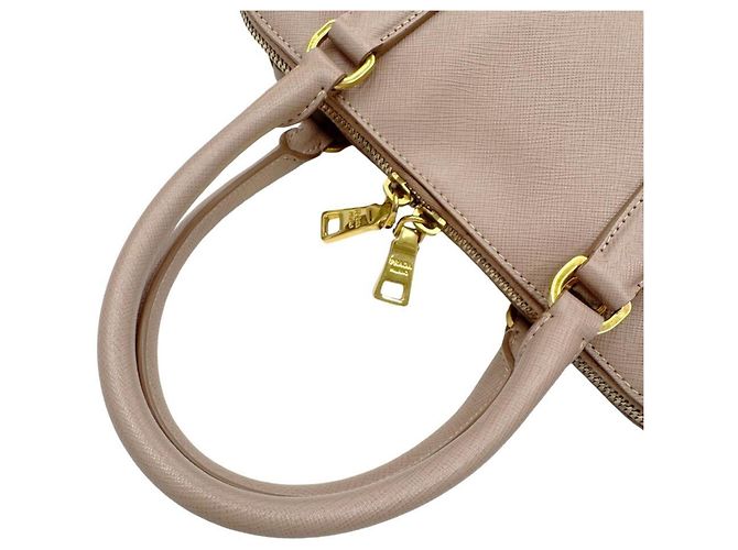 Prada Saffiano Promenade Small Shoulder Bag Beige - vista 11
