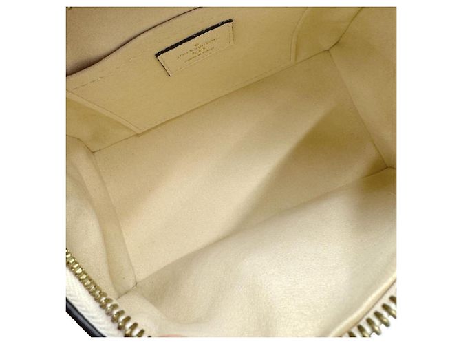 Louis Vuitton Speedy Bandoulière 25 Boston Bag Beige Crudo - vista 13