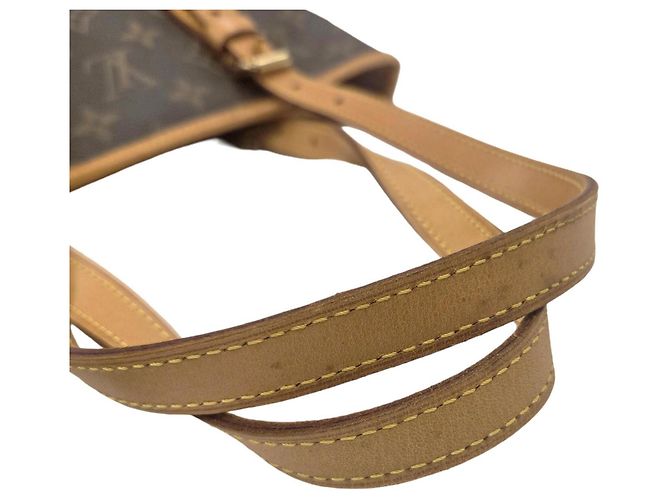 Saco Tote Louis Vuitton Monogram Bucket PM M42238 Marrom Monograma - vista 12