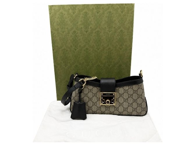 Borsa a tracolla piccola in pelle GUCCI GG Supreme Padlock Nero Beige - vista 10