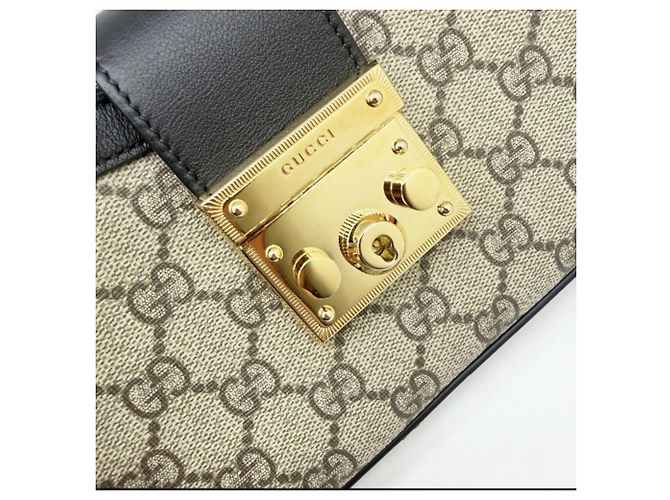 Borsa a tracolla piccola in pelle GUCCI GG Supreme Padlock Nero Beige - vista 6