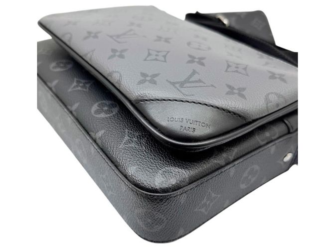 Bolso de hombro Louis Vuitton Monogram Eclipse Castaño Negro Monograma - vista 6