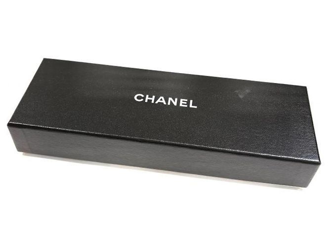 Collana a Sfere Logo Vintage Chanel Bianco - vista 9