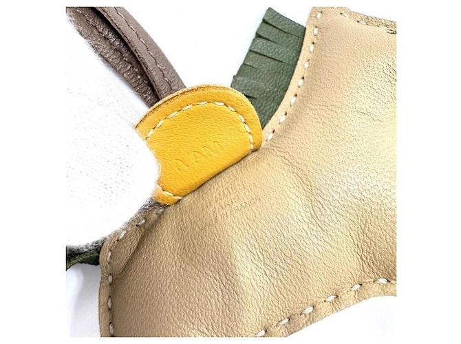 Hermès Agneau Milo Rodeo PM Charm per Borsa Marrone Beige Verde - vista 4