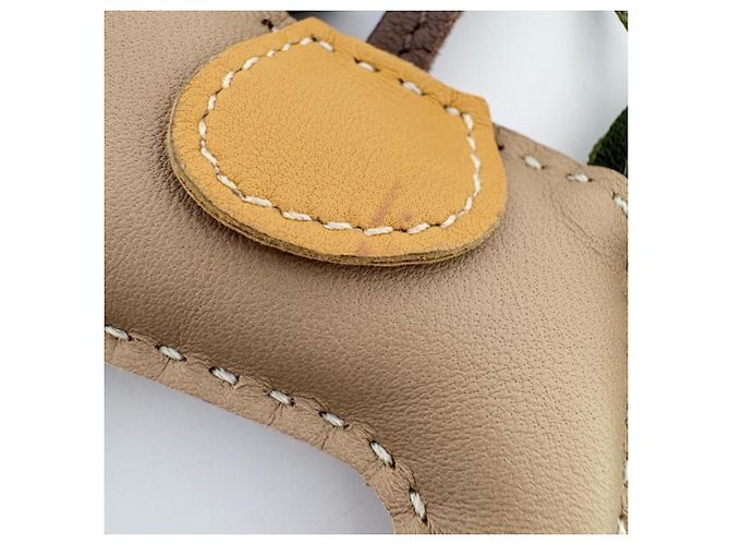 Hermès Agneau Milo Rodeo PM Charm per Borsa Marrone Beige Verde - vista 7