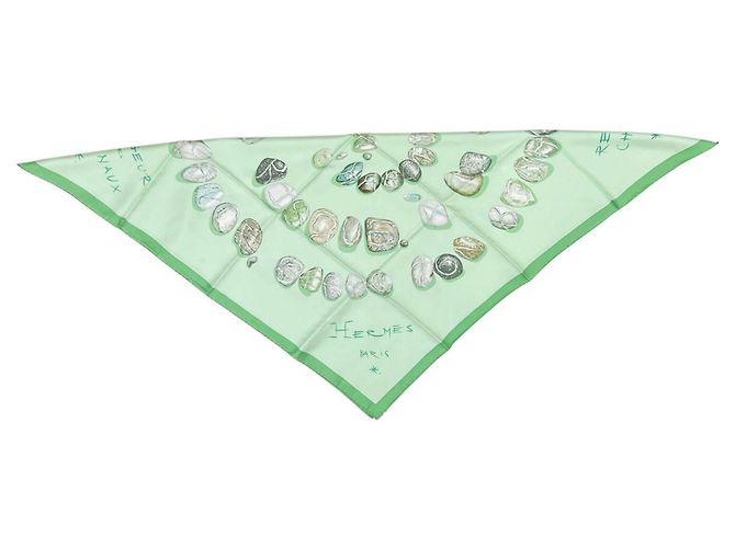 Hermès Foulard Carre 90 HERMES Rougeur des Matinaux Marrone Verde chiaro - vista 4