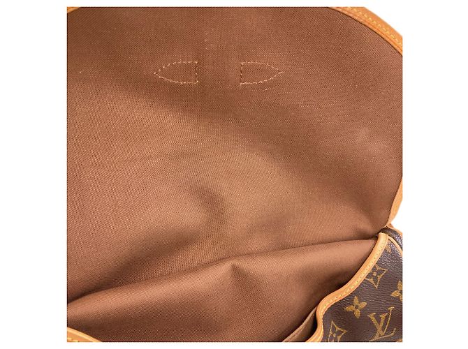 Louis Vuitton M40710 Saumur MM Shoulder Bag Monogramma - vista 10