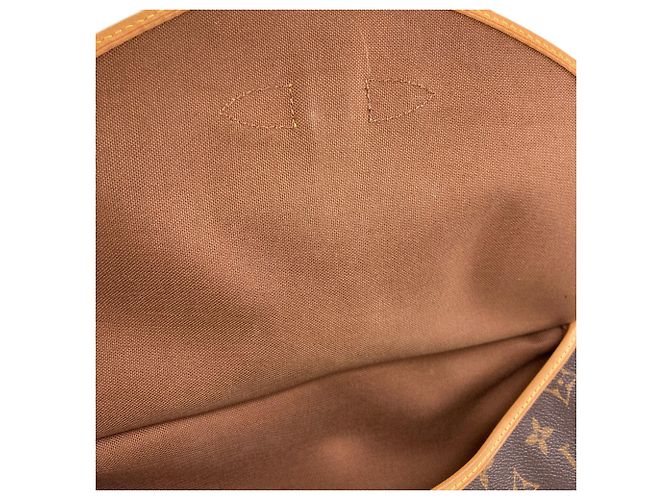 Louis Vuitton M40710 Saumur MM Shoulder Bag Monogramma - vista 9