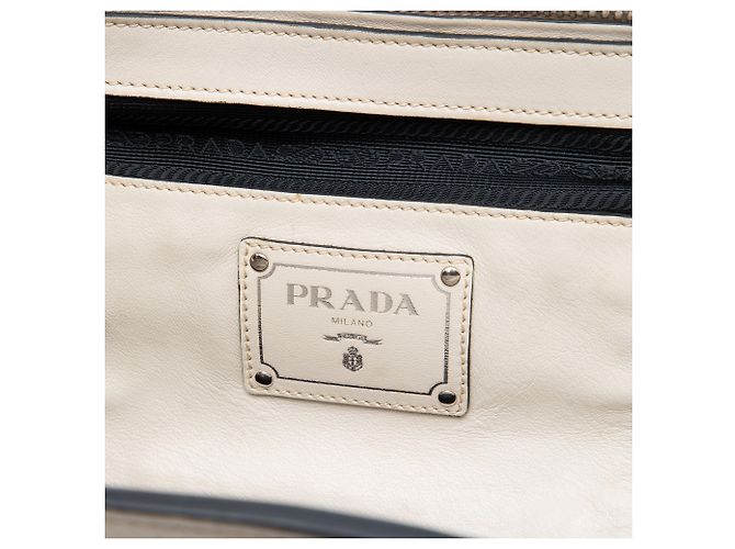 Tote Shopping Convertibile Prada in vitello morbido bianco Crudo - vista 5