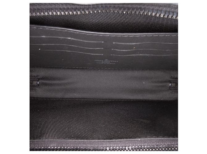 Portafoglio Soft Trunk Monogram Taurillon Nero Louis Vuitton - vista 4