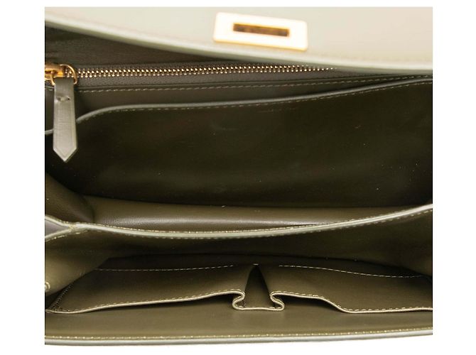 Céline Celine Green Medium Calfskin Classic Box Verde Verde oliva - vista 4
