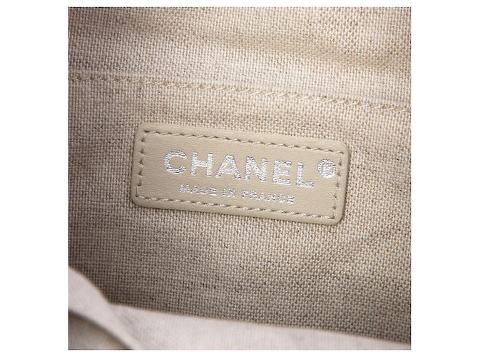 Borsa a secchiello Gabrielle Chanel rossa, piccola, in vitello trapuntato e tweed Rosso - vista 5
