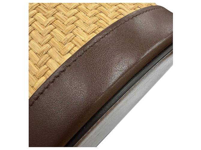 Céline Celine Beige Medium Raffia and Calfskin Triomphe Tambour Crossbody Marrone scuro - vista 9