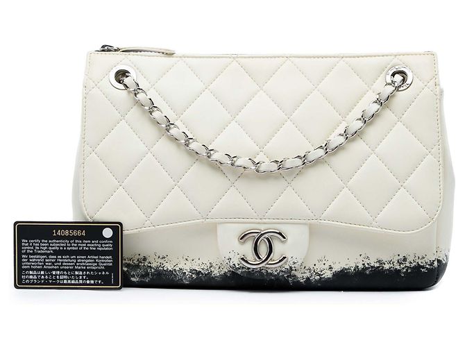 Chanel White Large Quilted Lambskin Blizzard Zip Top Flap Bianco Crudo - vista 7