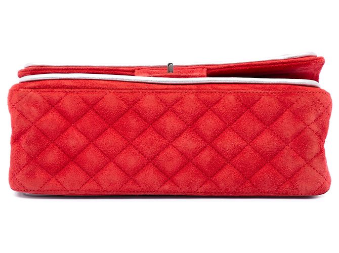 Chanel Red Quilted Suede Reissue 2.55 Double Flap 225 - vista 3
