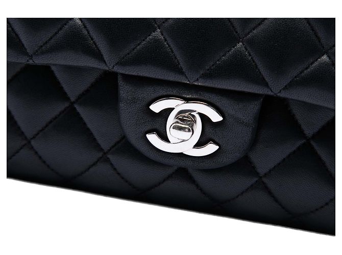 Chanel Black Medium Classic Lambskin Double Flap Nero - vista 5