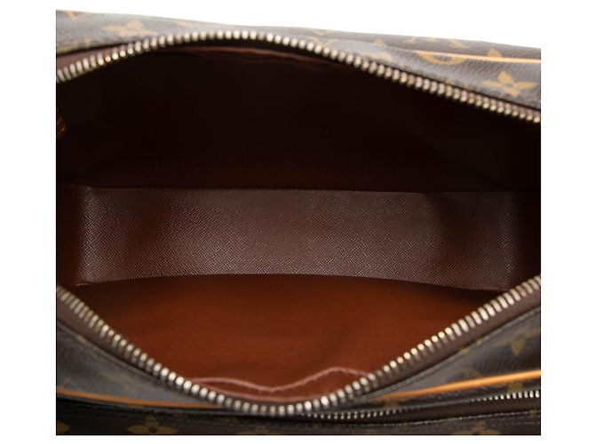Louis Vuitton Brown Monogram Nil Crossbody Marrone - vista 4