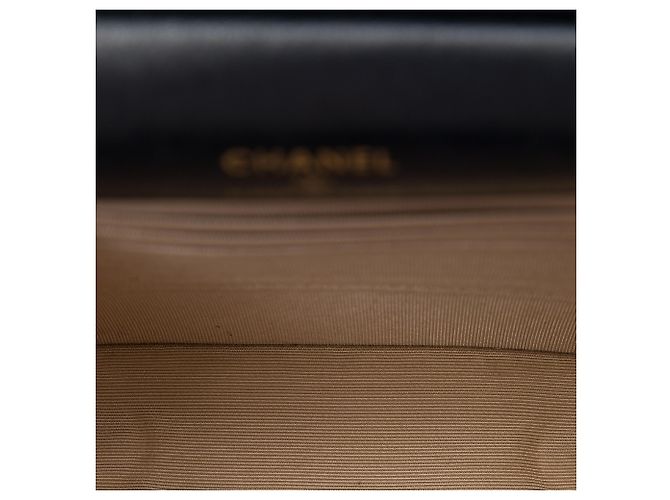 Chanel Black Quilted Lambskin Vertical Chic Pearls Flap Nero - vista 4