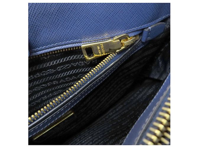 Borsa Tote 2-Way Prada Saffiano Triangle Nero Blu - vista 10