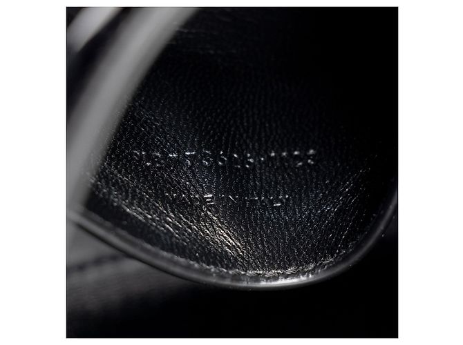 Saint Laurent Rendez-Vous Mini Hobo aus Lackleder Schwarz - Ansicht 6