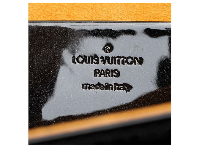 Borsa a tracolla Louis Vuitton Monogram Epi Vernis Wynwood Nero - vista 8