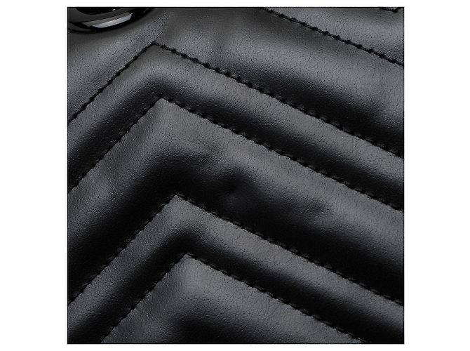 Borsa a patta piccola GG Marmont monocromatica in pelle matelassé Gucci Nero - vista 10