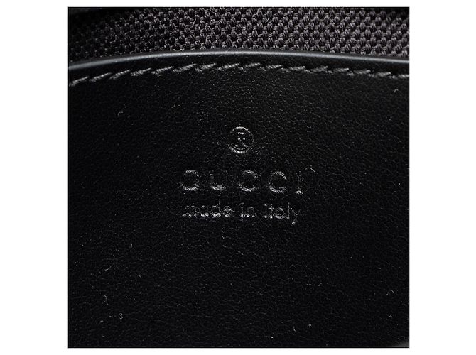 Borsa a patta piccola GG Marmont monocromatica in pelle matelassé Gucci Nero - vista 8