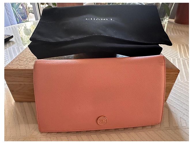 Cartera Larga Chanel de Cuero Caviar Rosa - vista 9
