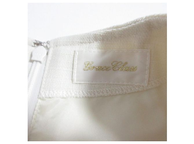 Autre Marque Grace Class Bijou Emblem Kleid Beige - Ansicht 5