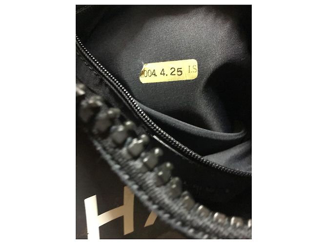 Borsa Boston Chanel Sports Line in nylon nera Nero - vista 10