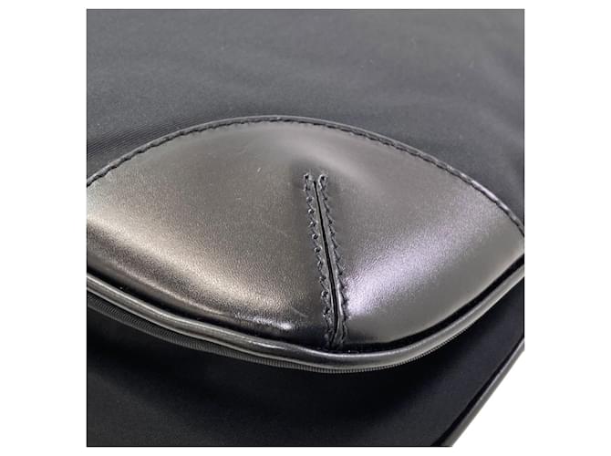 Borsa a tracolla Prada in nylon nero - vista 12