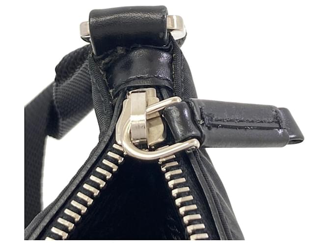 Borsa a tracolla Prada in nylon nero - vista 8
