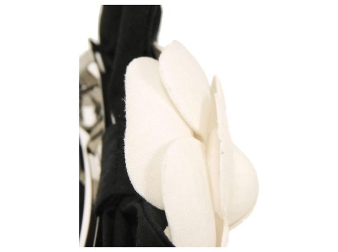 Fermi capelli con nastro Camélia Chanel Nero Bianco - vista 6