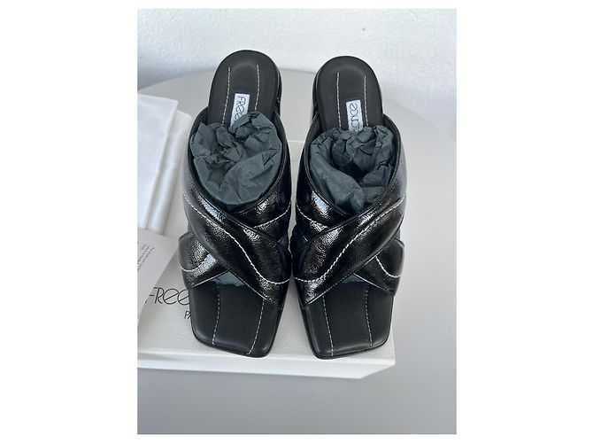 Free Lance Lackleder Mules Blockabsatz Schwarz - Ansicht 2