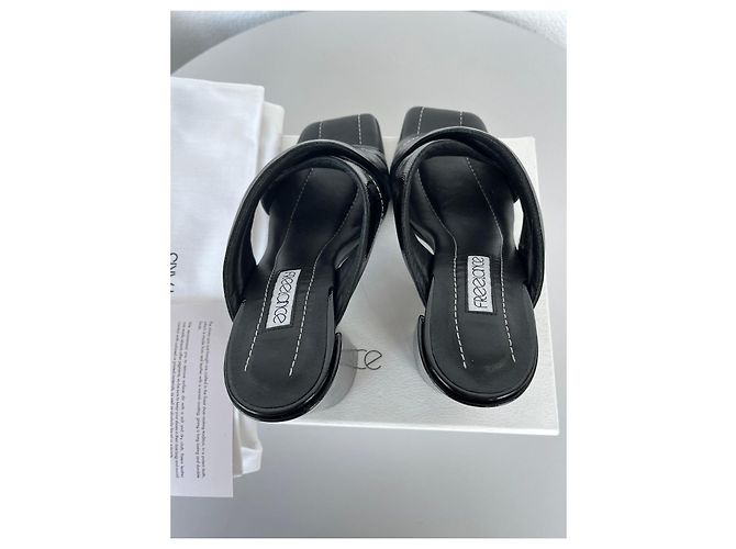 Free Lance Lackleder Mules Blockabsatz Schwarz - Ansicht 9