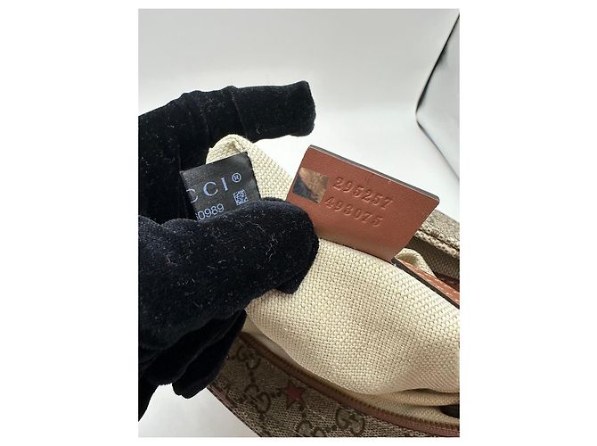 Borsa a tracolla Gucci GG Supreme Star Print Rosa Beige Porpora - vista 15