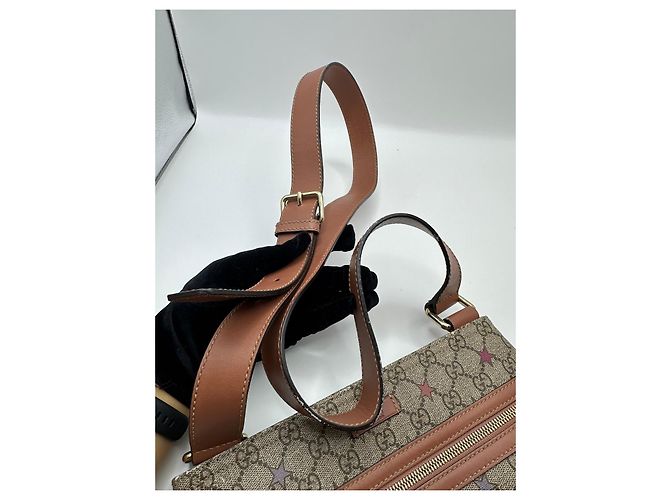 Borsa a tracolla Gucci GG Supreme Star Print Rosa Beige Porpora - vista 3