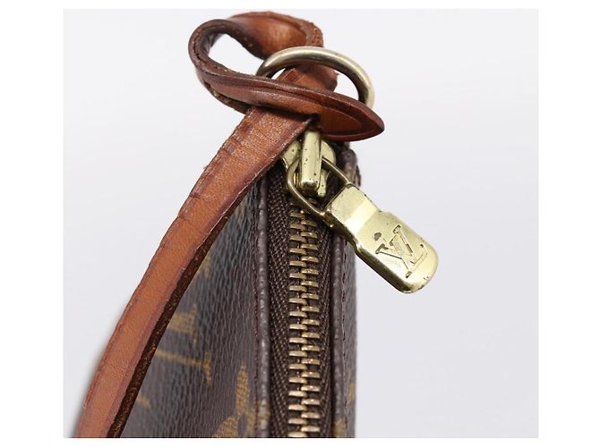 LOUIS VUITTON Monogram Pochette Accessoires Pouch M51980 LV Auth 195404 Monogramma - vista 18