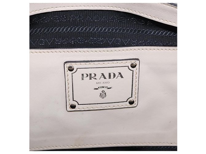 Tote PRADA Handtasche aus Leder Weiß Silber BN2611 Auth am12429A - Ansicht 20