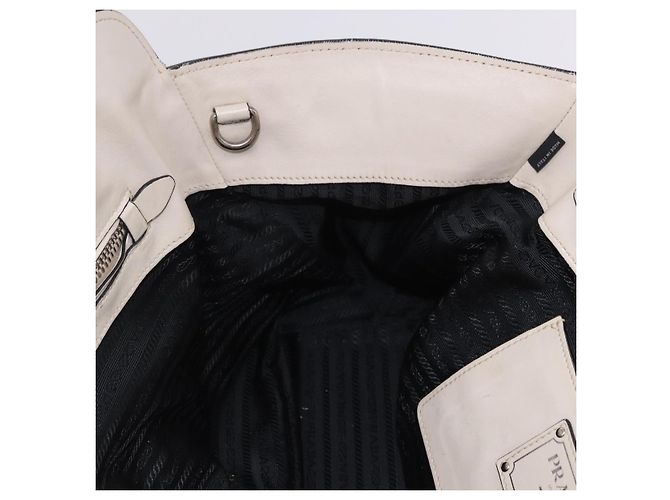 Tote PRADA Handtasche aus Leder Weiß Silber BN2611 Auth am12429A - Ansicht 23