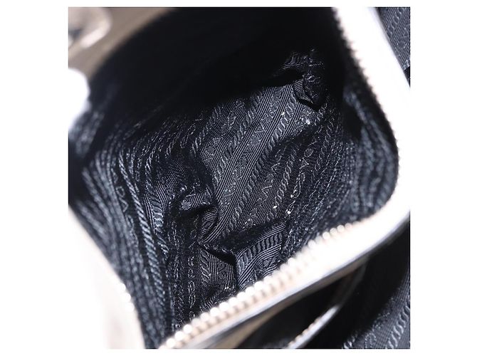 Tote PRADA Handtasche aus Leder Weiß Silber BN2611 Auth am12429A - Ansicht 25