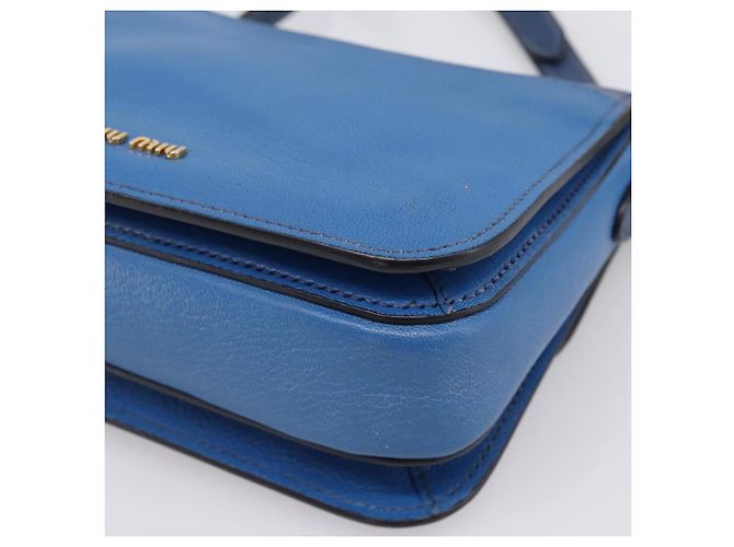 Borsa a tracolla Miu Miu in pelle blu navy tono oro Auth 198643A - vista 15