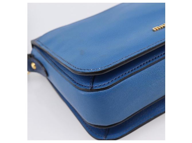 Borsa a tracolla Miu Miu in pelle blu navy tono oro Auth 198643A - vista 16