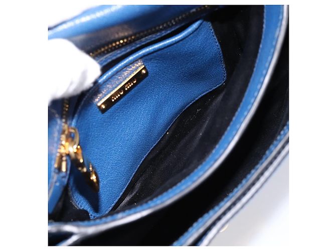 Borsa a tracolla Miu Miu in pelle blu navy tono oro Auth 198643A - vista 21