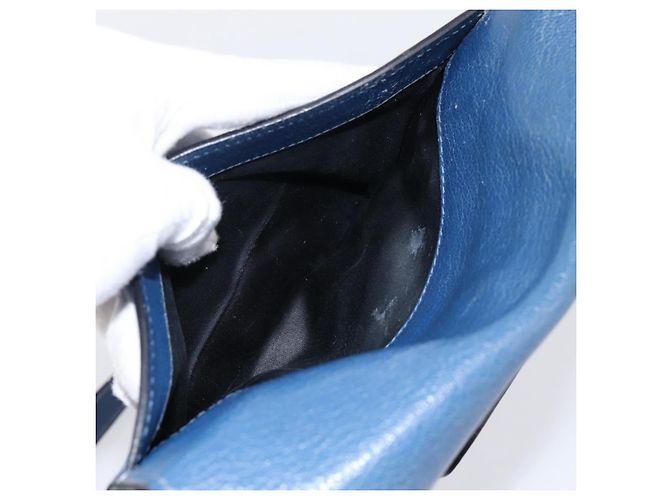 Borsa a tracolla Miu Miu in pelle blu navy tono oro Auth 198643A - vista 26
